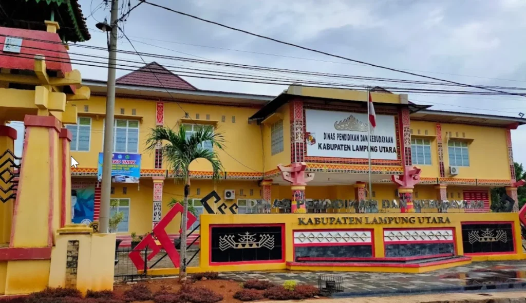 Dinas Pendidikan Lampung Utara Salurkan Dana Nonsertifikasi untuk Guru