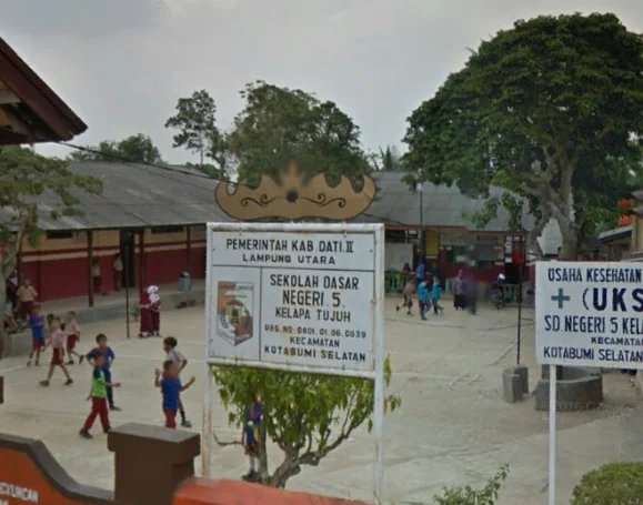 Murid SDN 5 Kelapatujuh