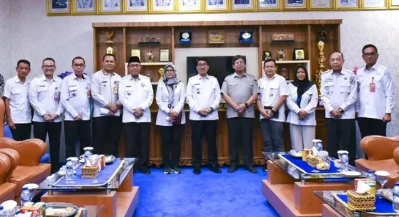 Bupati Lampung Utara Bahas Sinergi Pertanian dengan Staf Ahli Menteri Pertanian RI