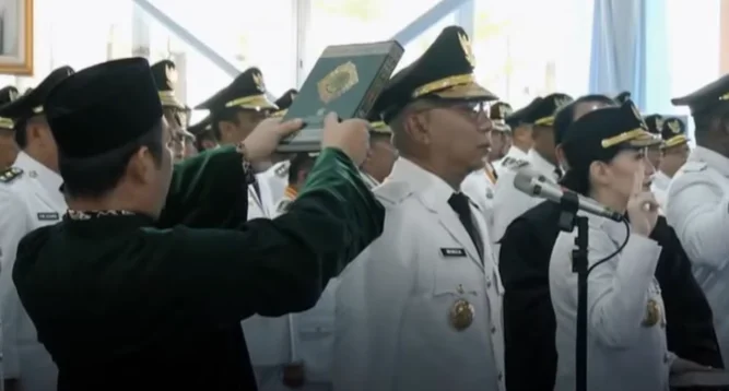 Rahmat Mirzani Djausal pelantikan